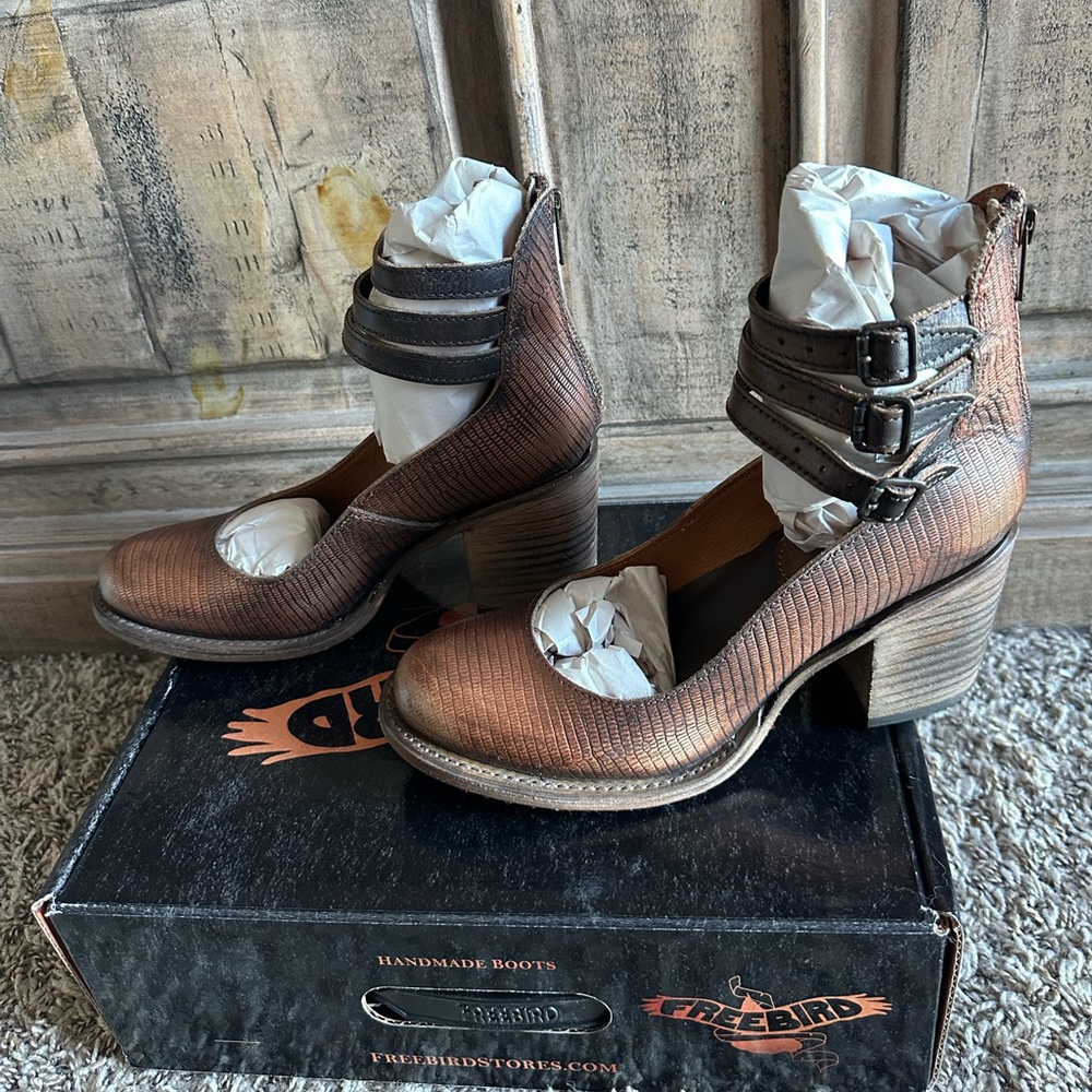 New Freebird Copper Randi Size 8